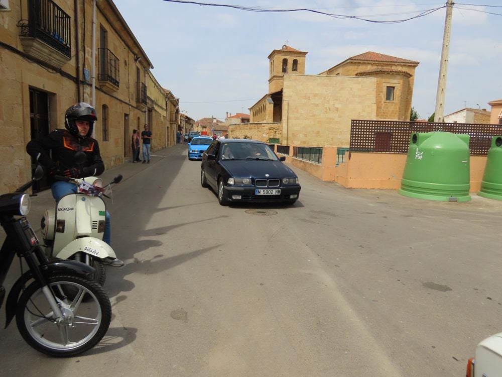 Exposición y ruta de coches clásicos en Aldearrubia: “Lo tengo desde los 18 años y ahora tengo 72”