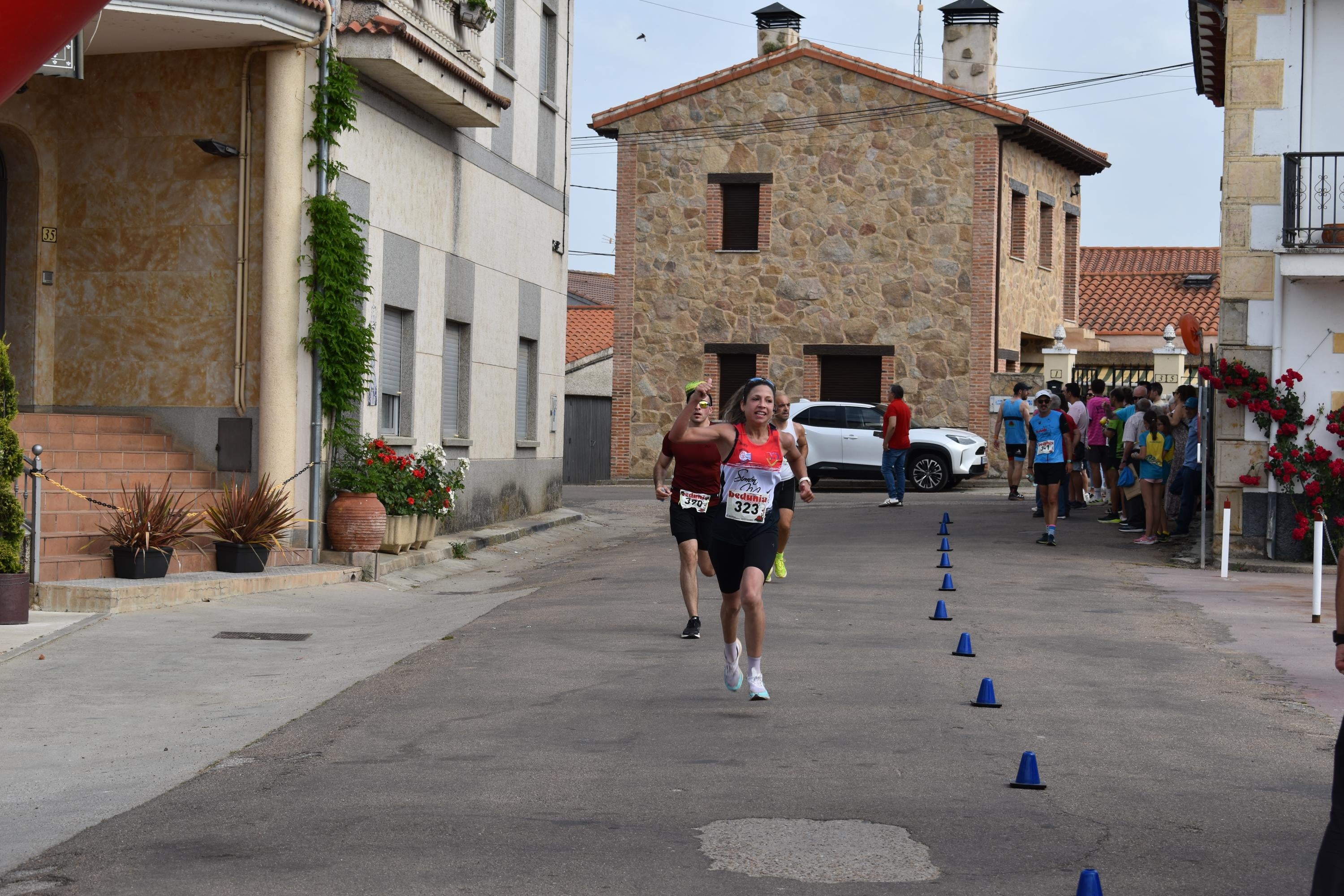 Ignacio Regalado y Sandra Santamaría ganan en Vega de Tirados en una sofocante prueba por duros caminos