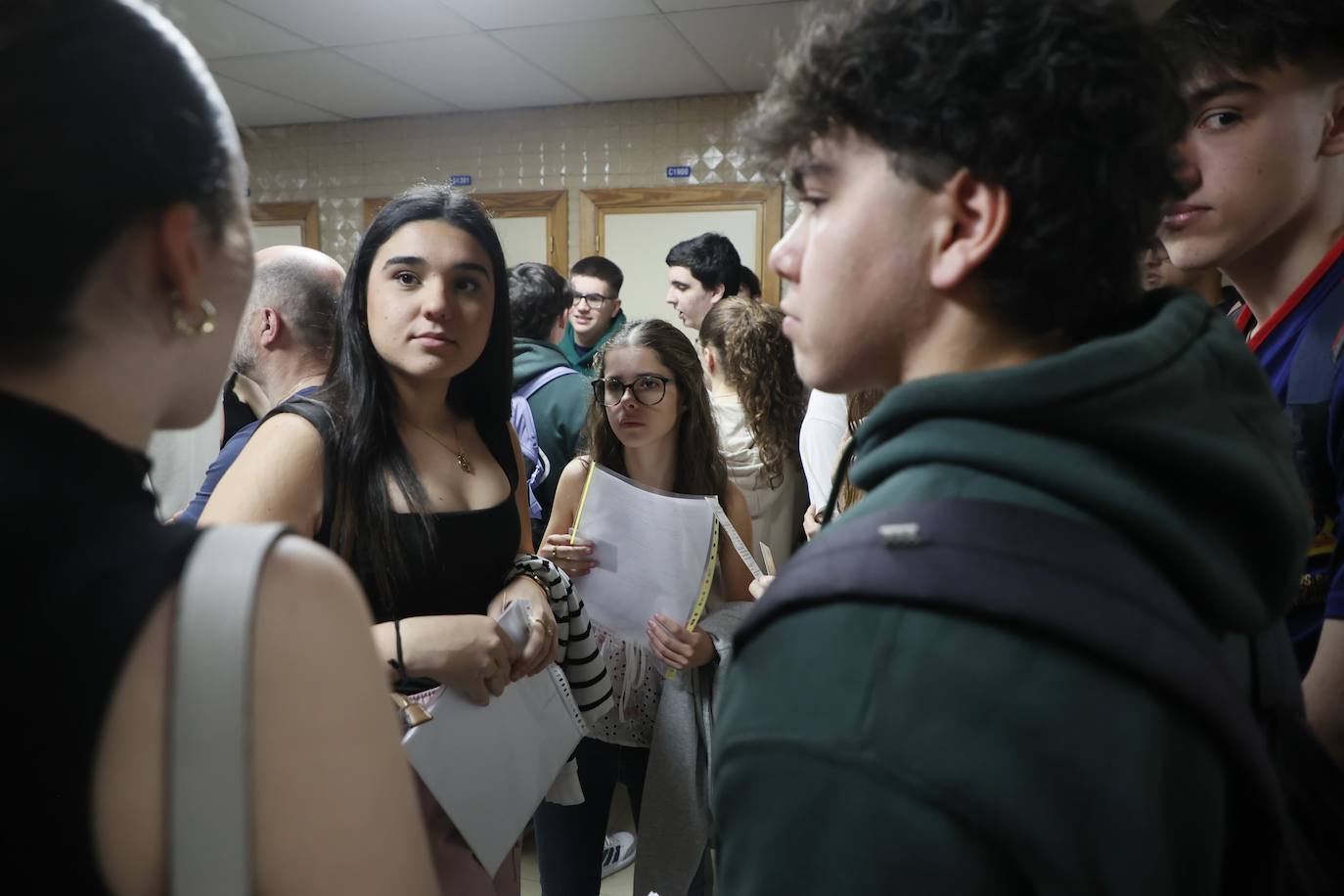 Arranca la PAU en Salamanca: 2.840 estudiantes matriculados en todo el distrito y una mezcla de nervios, ilusión y esfuerzo