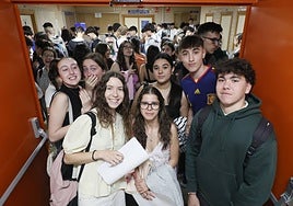 Arranca la PAU en Salamanca: 2.840 estudiantes matriculados en todo el distrito y una mezcla de nervios, ilusión y esfuerzo