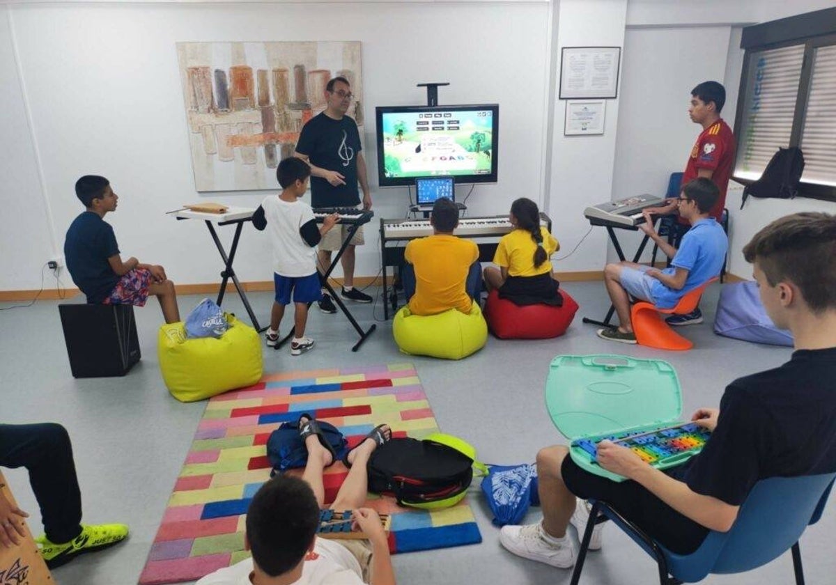 Este programa está diseñado para menores de 4 a 16 años.
