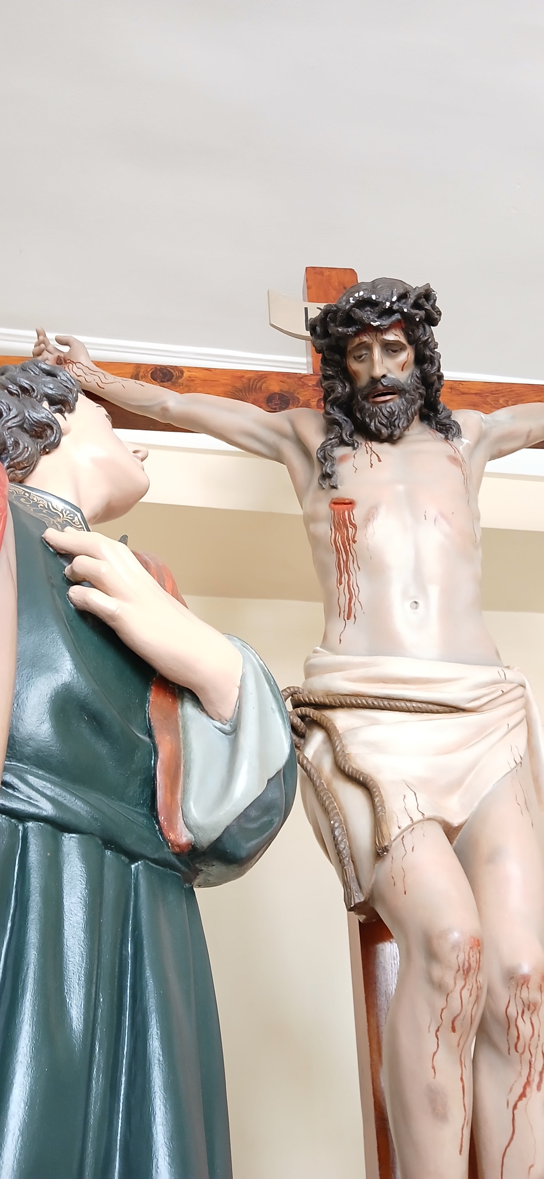 La Junta rehabilita el conjunto escultórico de El Calvario en Béjar