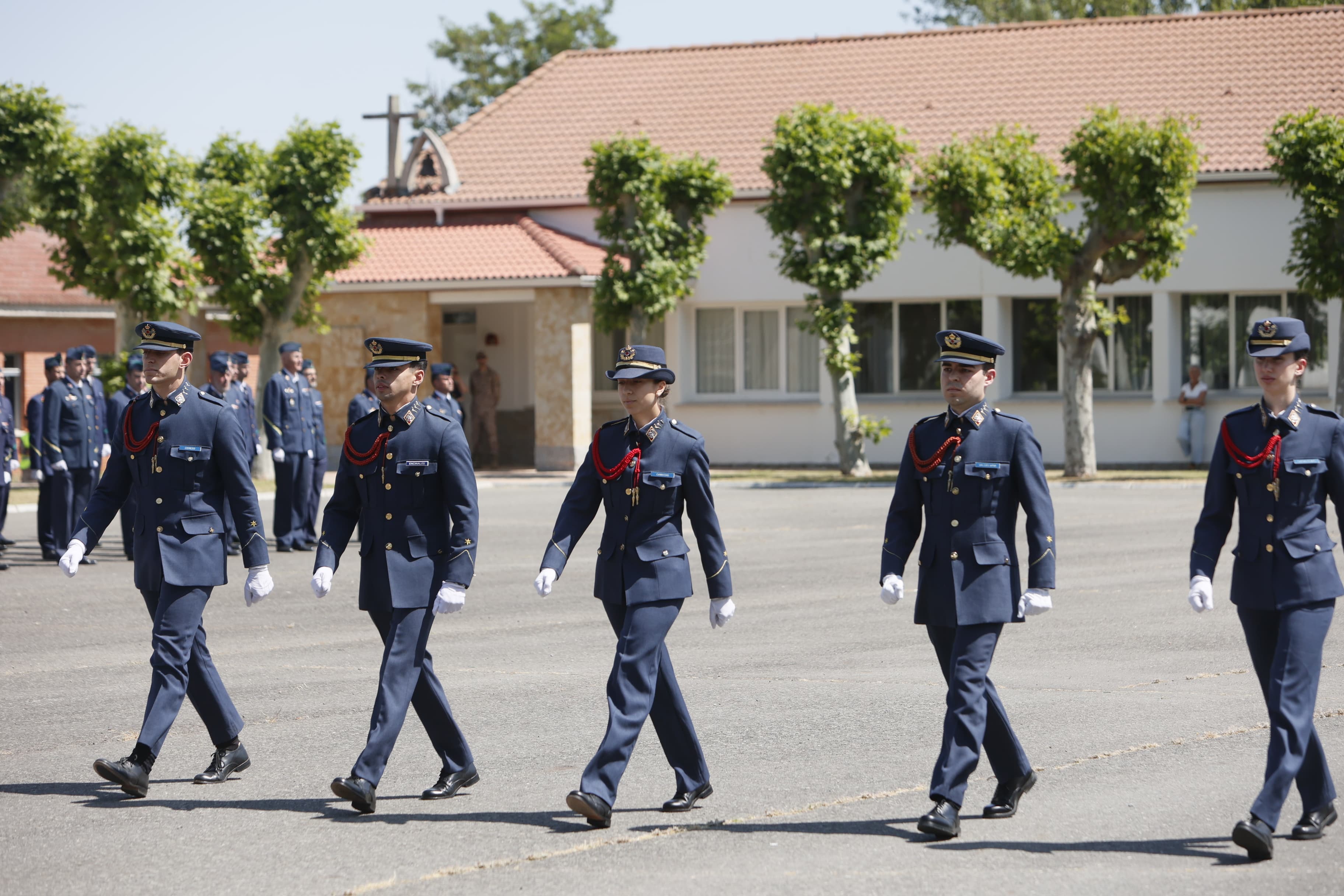 La clausura del curso académico del Grupo de Escuelas de la Base Aérea de Matacán, en imágenes