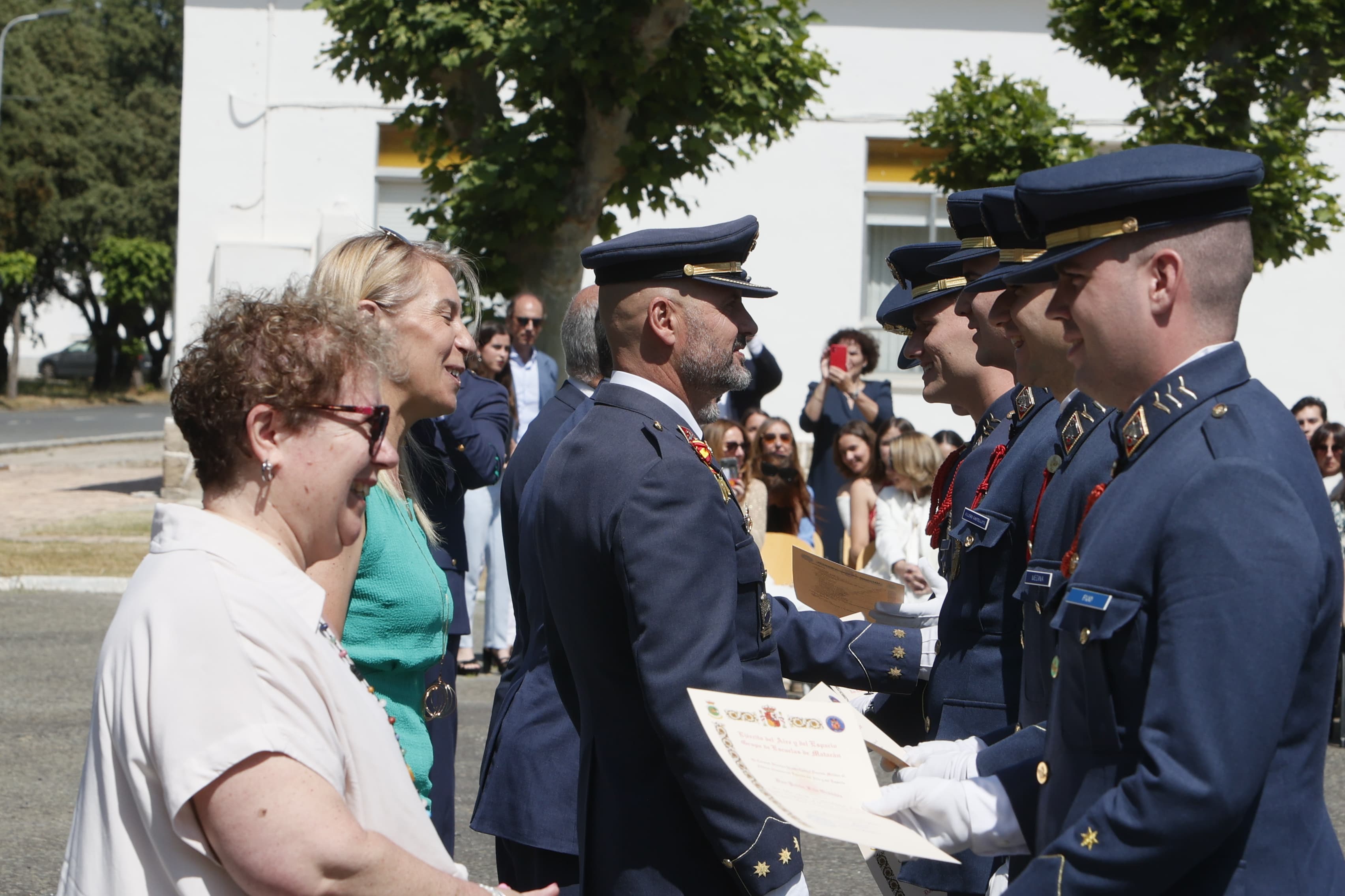 La clausura del curso académico del Grupo de Escuelas de la Base Aérea de Matacán, en imágenes