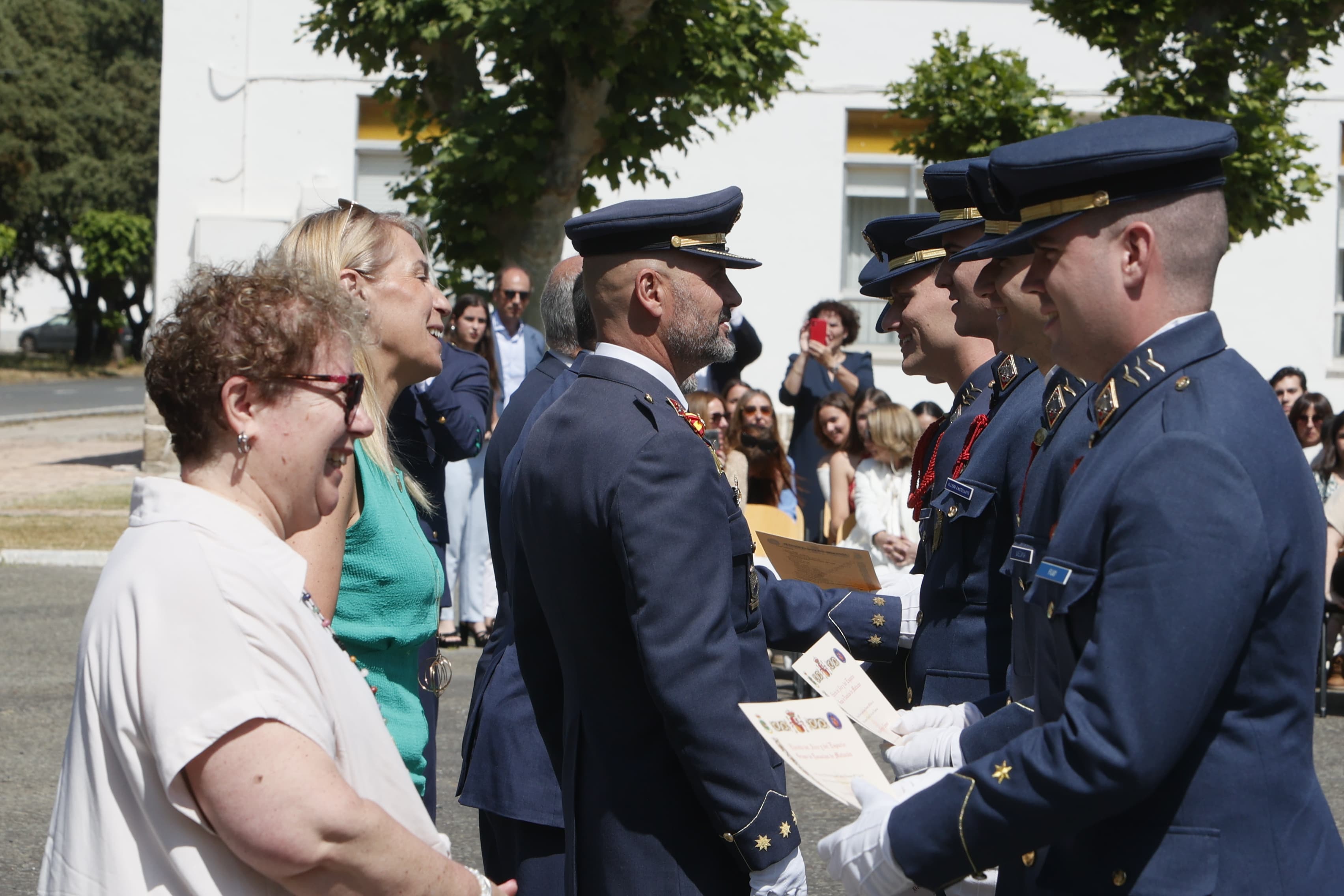 La clausura del curso académico del Grupo de Escuelas de la Base Aérea de Matacán, en imágenes