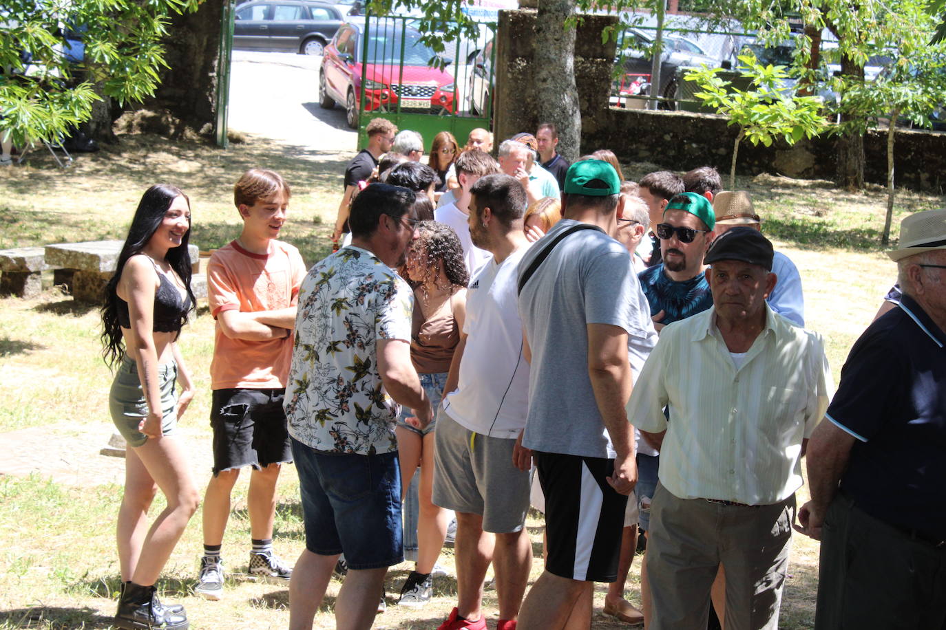 Puerto de Béjar disfruta de la romería al fresco de Santa Bárbara