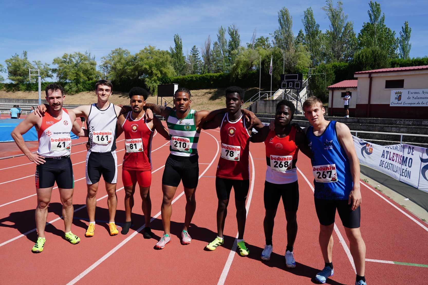 Las mejores imágenes de una gran tarde de atletismo en Las Pistas del Helmántico