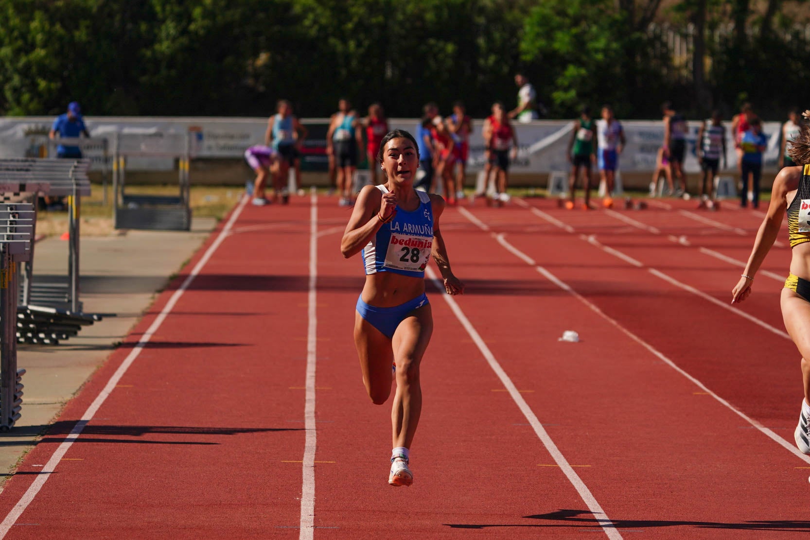 Las mejores imágenes de una gran tarde de atletismo en Las Pistas del Helmántico