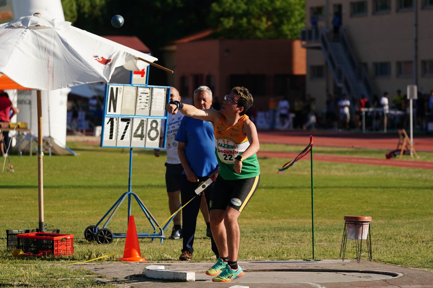 Las mejores imágenes de una gran tarde de atletismo en Las Pistas del Helmántico