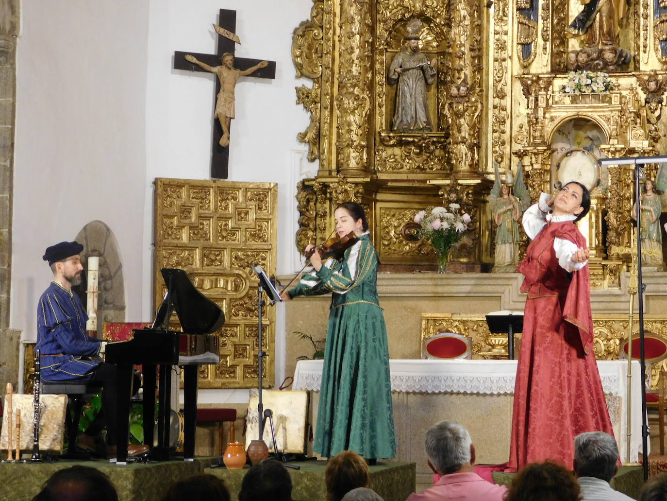 Candelario acoge la puesta de largo del recital «Arcos y ecos» del programa Provincia Mudéjar