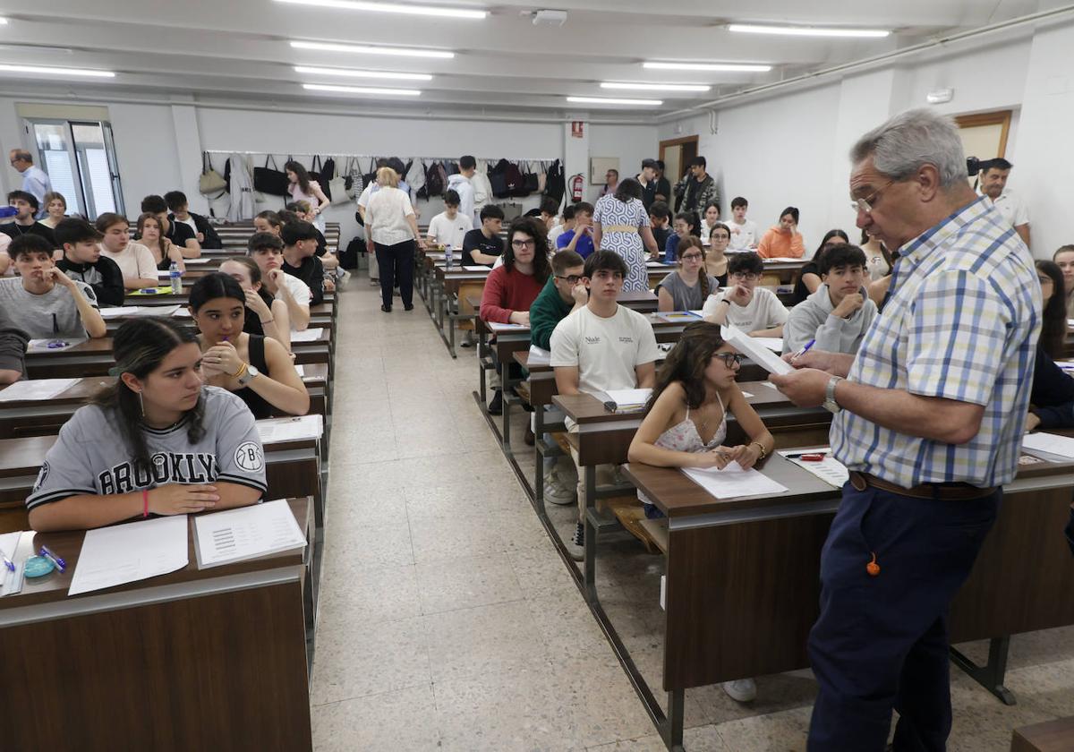 Indignación de las universidades privadas con el comentario de texto de la PAU que critica estos centros