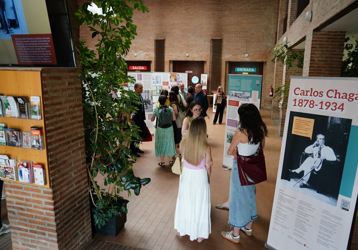 Inauguración de la exposición y las jornadas en torno a la figura de Carlos Chagas.