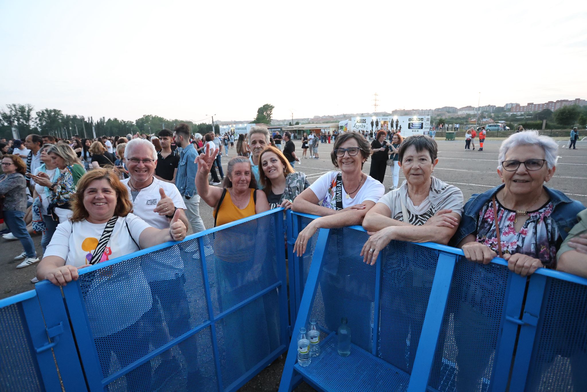 Furor en La Aldehuela para ver a la Orquesta Panorama