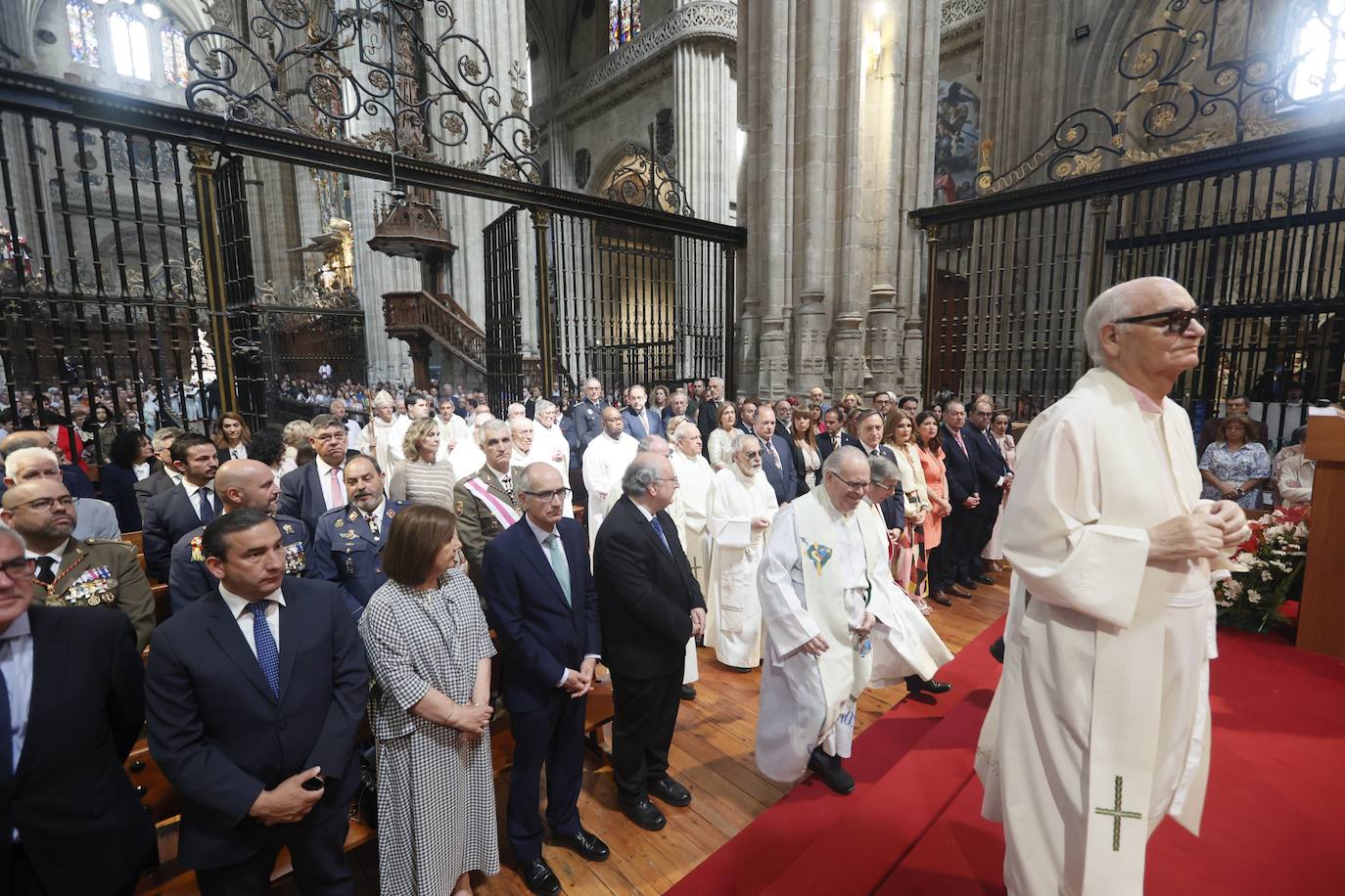 La Catedral acoge la tradicional y emotiva misa en honor a San Juan de Sahagún