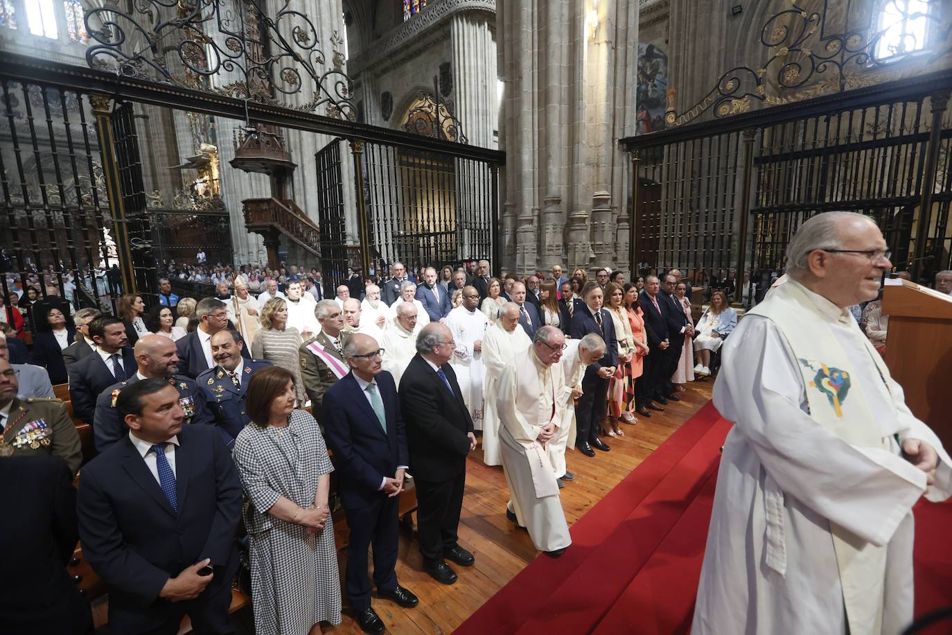 La Catedral acoge la tradicional y emotiva misa en honor a San Juan de Sahagún
