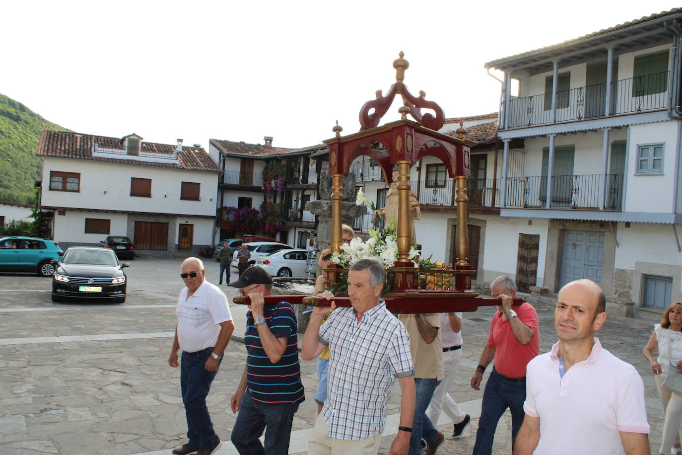 Montemayor del Río acompaña a San Antonio en la víspera de su fiesta