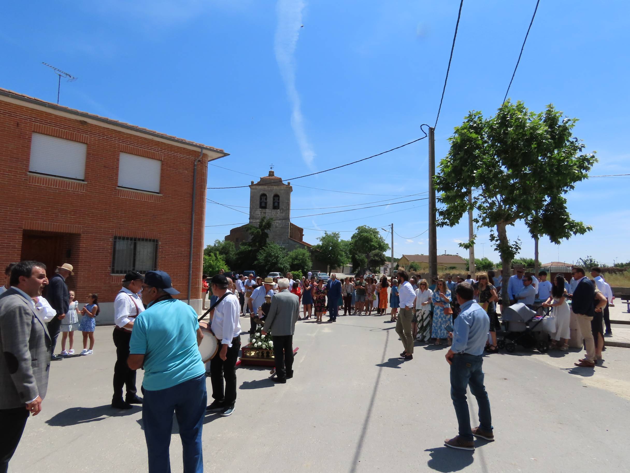 Alegría en Nava de Sotrobal en honor a San Antonio