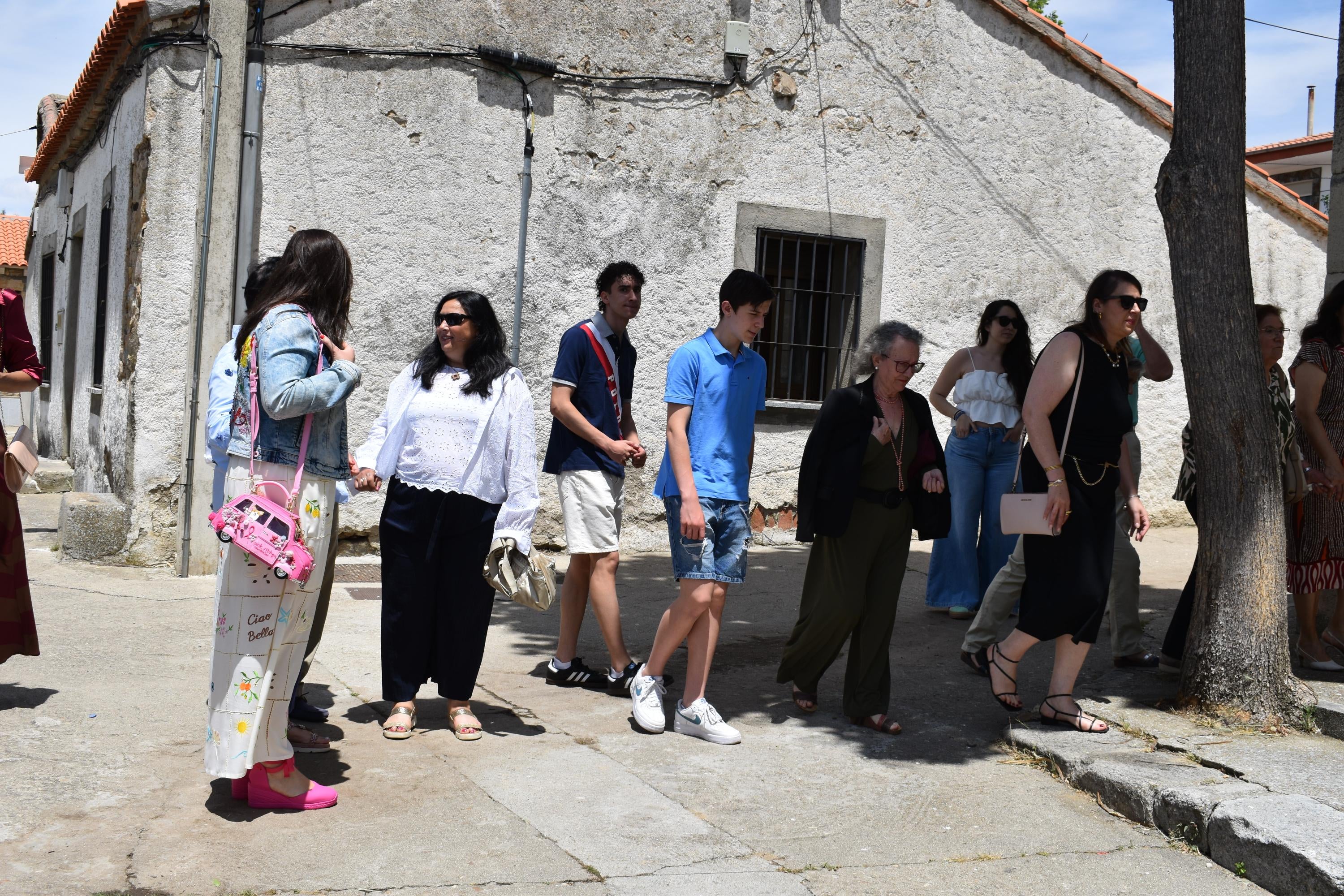 Sones charros y procesión en honor al patrón en Beleña