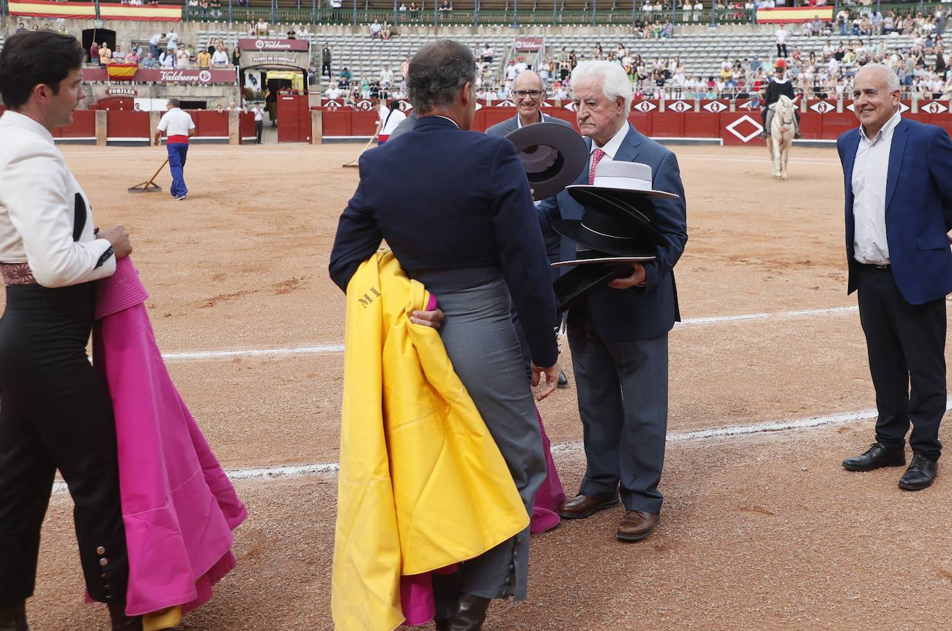 Una ovación inolvidable: La Glorieta, rendida al maestro de maestros