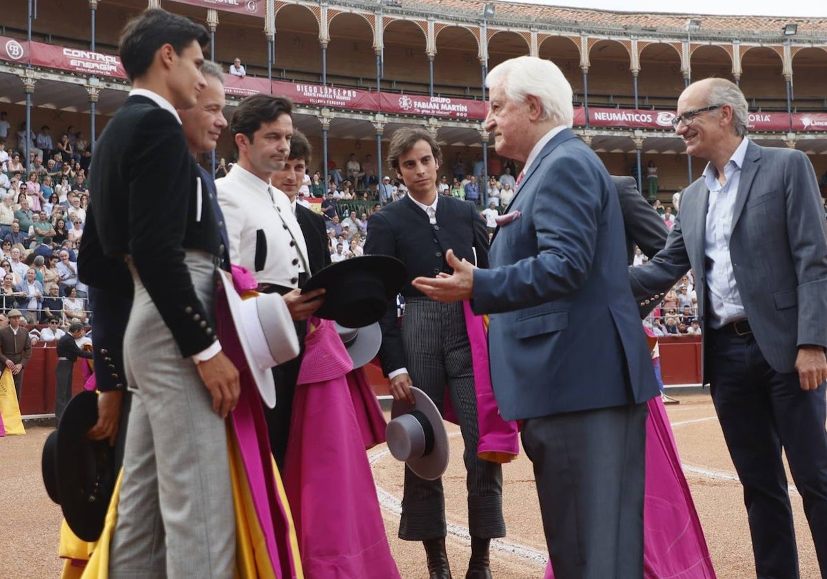 Una ovación inolvidable: La Glorieta, rendida al maestro de maestros