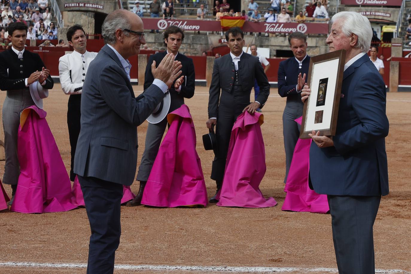 Una ovación inolvidable: La Glorieta, rendida al maestro de maestros