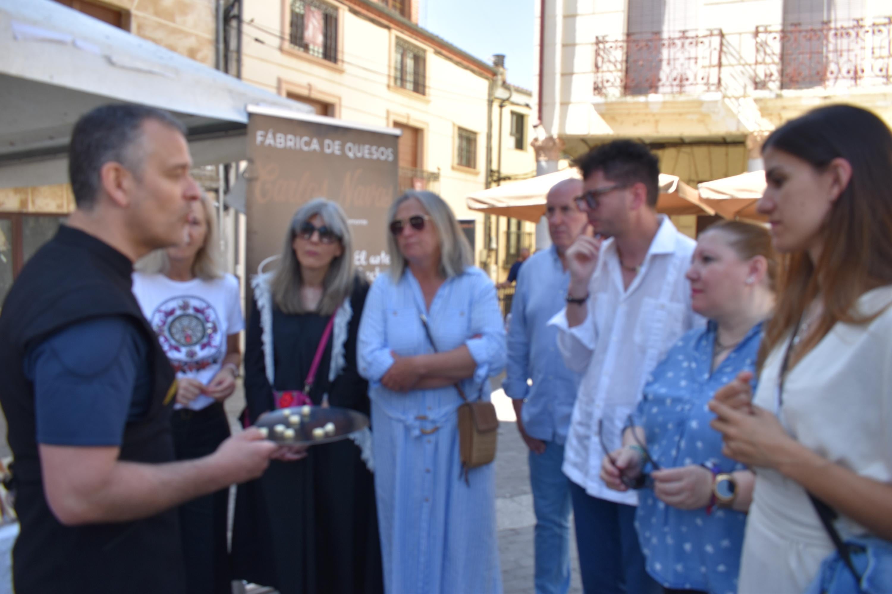 Sin animales, pero con esencia en la Feria de San Antonio de Alba de Tormes