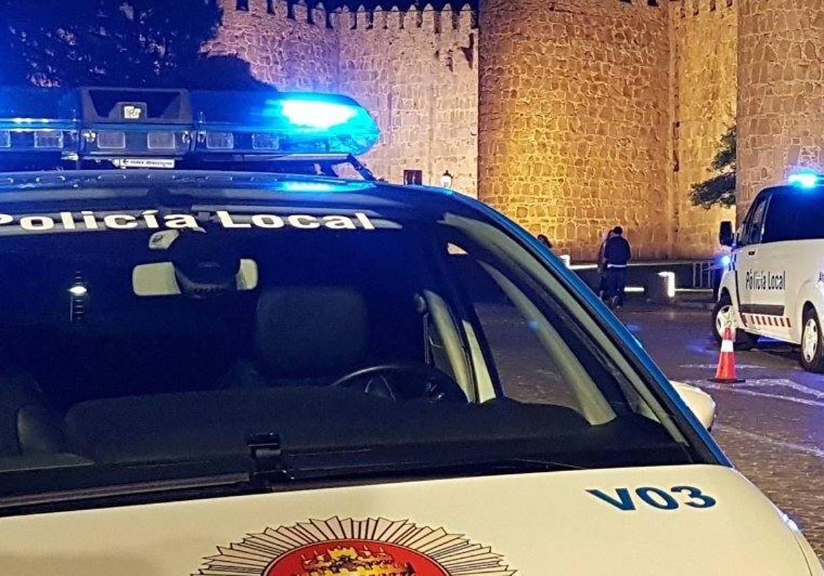 Policía Local de Ávila, durante un control en una foto de archivo de Europa Press.