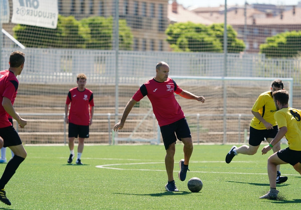 Mateu Lahoz, jugando en uno de los torneos anteriores.
