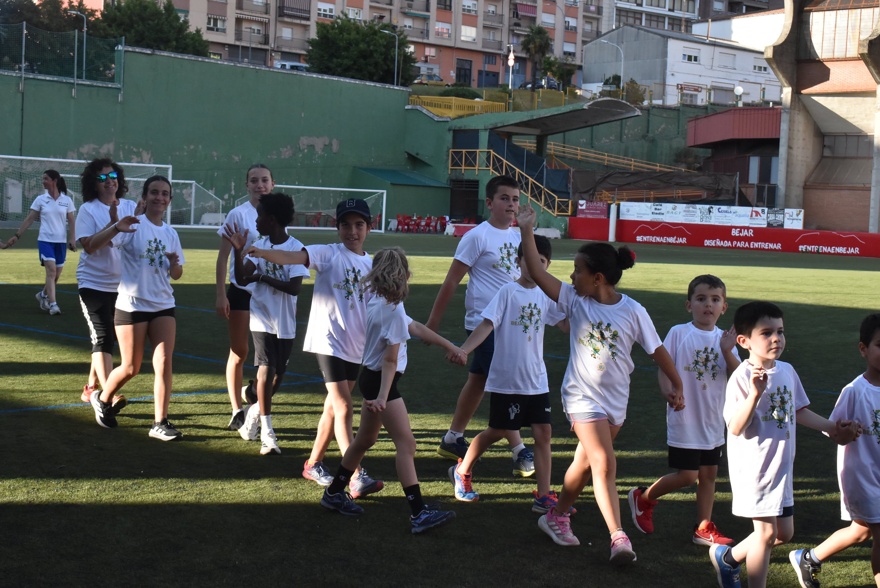 Fiesta escolar para despedir las actividades infantiles en Béjar