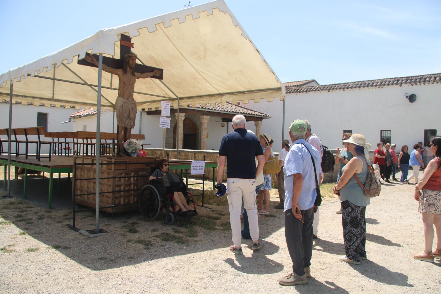 El Cristo de Cabrera une voluntades en su día grande