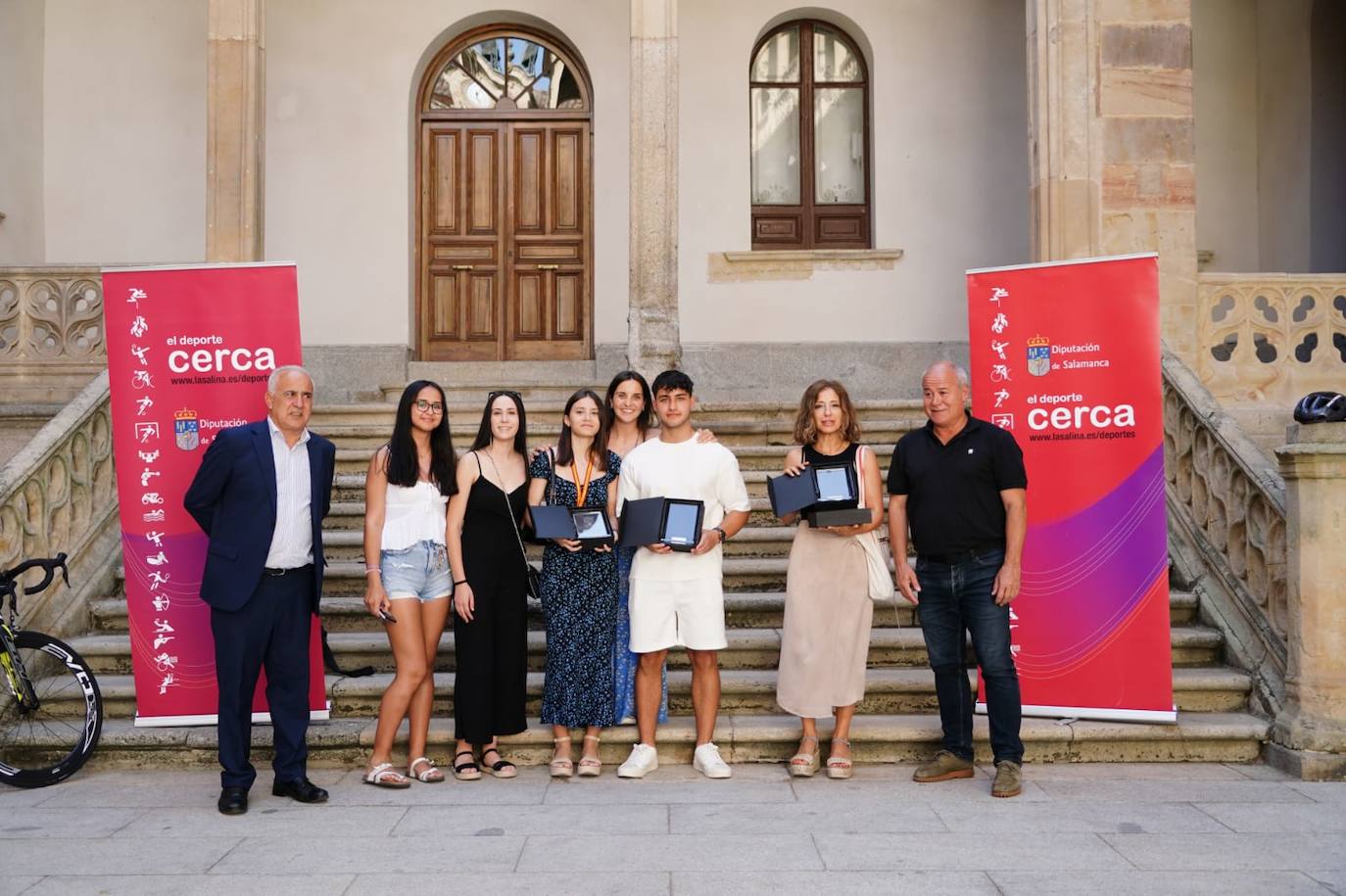 Gran fiesta en La Salina para entregar los premios a los mejores del Triatlón Escolar