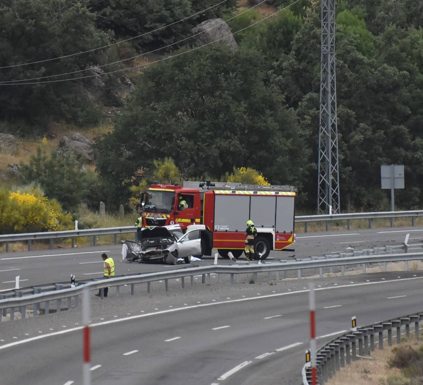 Las imágenes del accidente que ha costado la vida a un joven de Béjar en la A-66