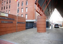 Los dos varones detenidos permanecen en calabozos a la espera de pasar a disposición judicial.