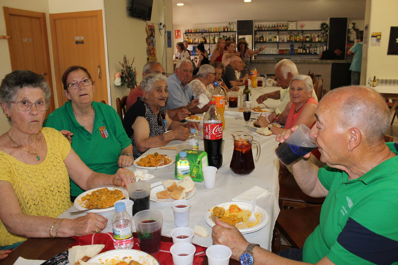30 kilos de arroz y toneladas de felicidad en el adiós del Corpus de Sepulcro Hilario