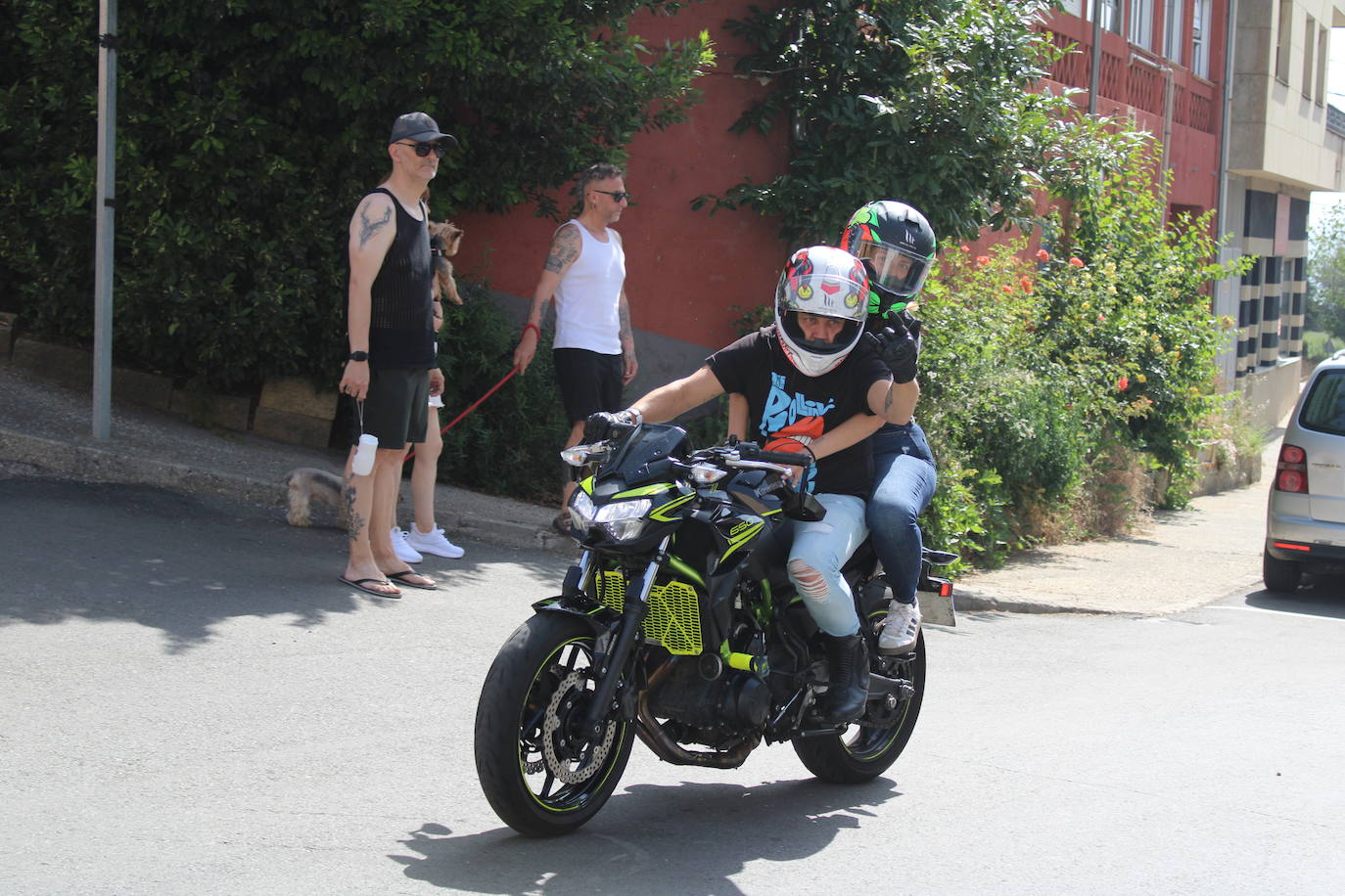 Las motos se dejan oír en Guijuelo