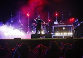 La banda Itaca durante su concierto en la Plaza Mayor.