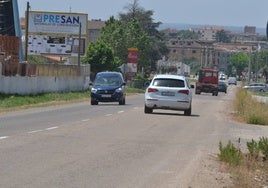 La carretera nacional N-620, a su llegada a Ciudad Rodrigo.