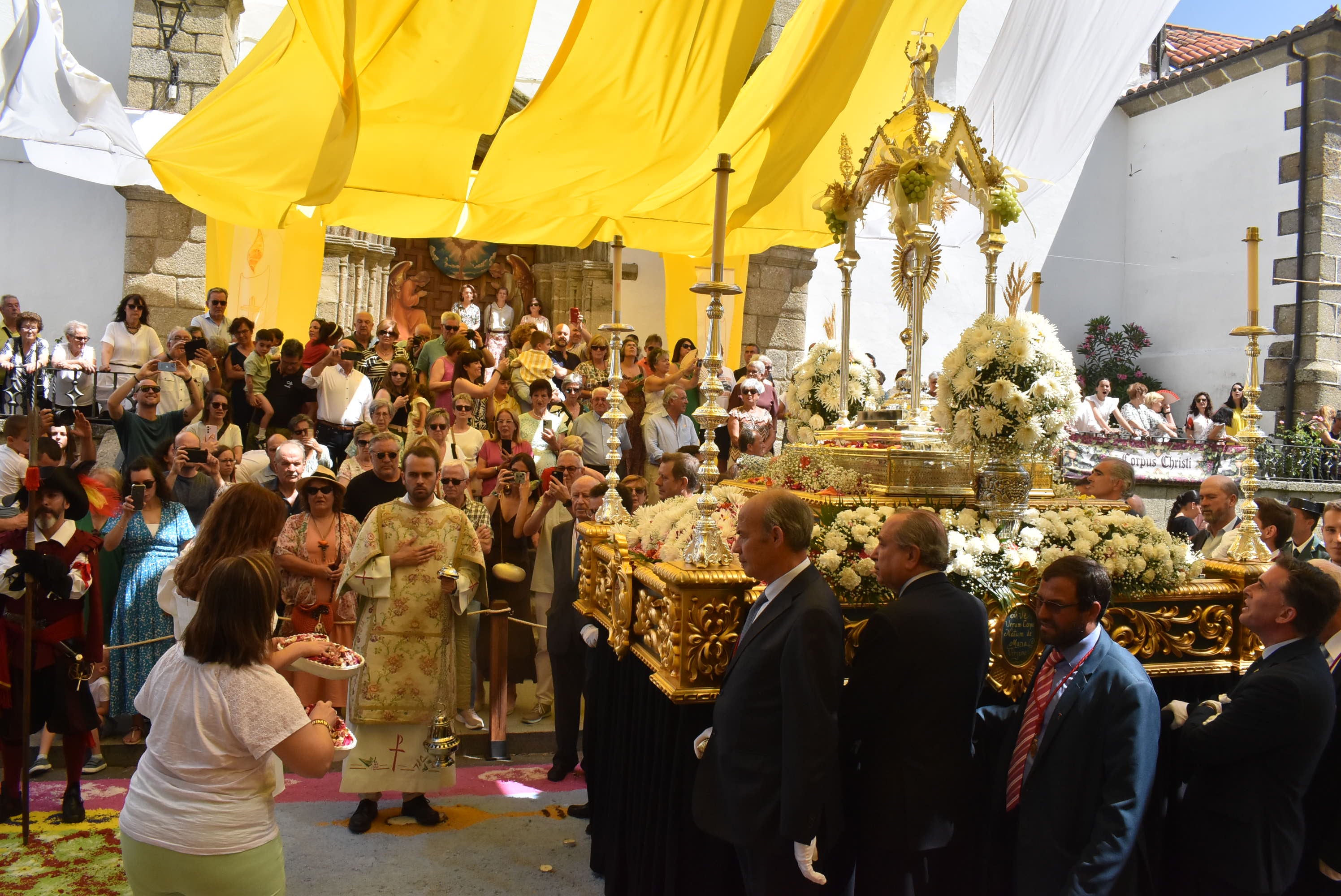 Béjar cumple un año más con la procesión del Corpus Christi como Fiesta de Interés Turístico Internacional