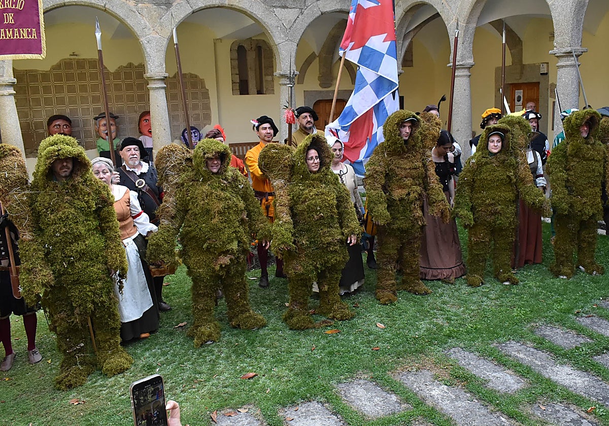 Los Hombres de Musgo en Béjar: una experiencia para repetir a pesar del calor