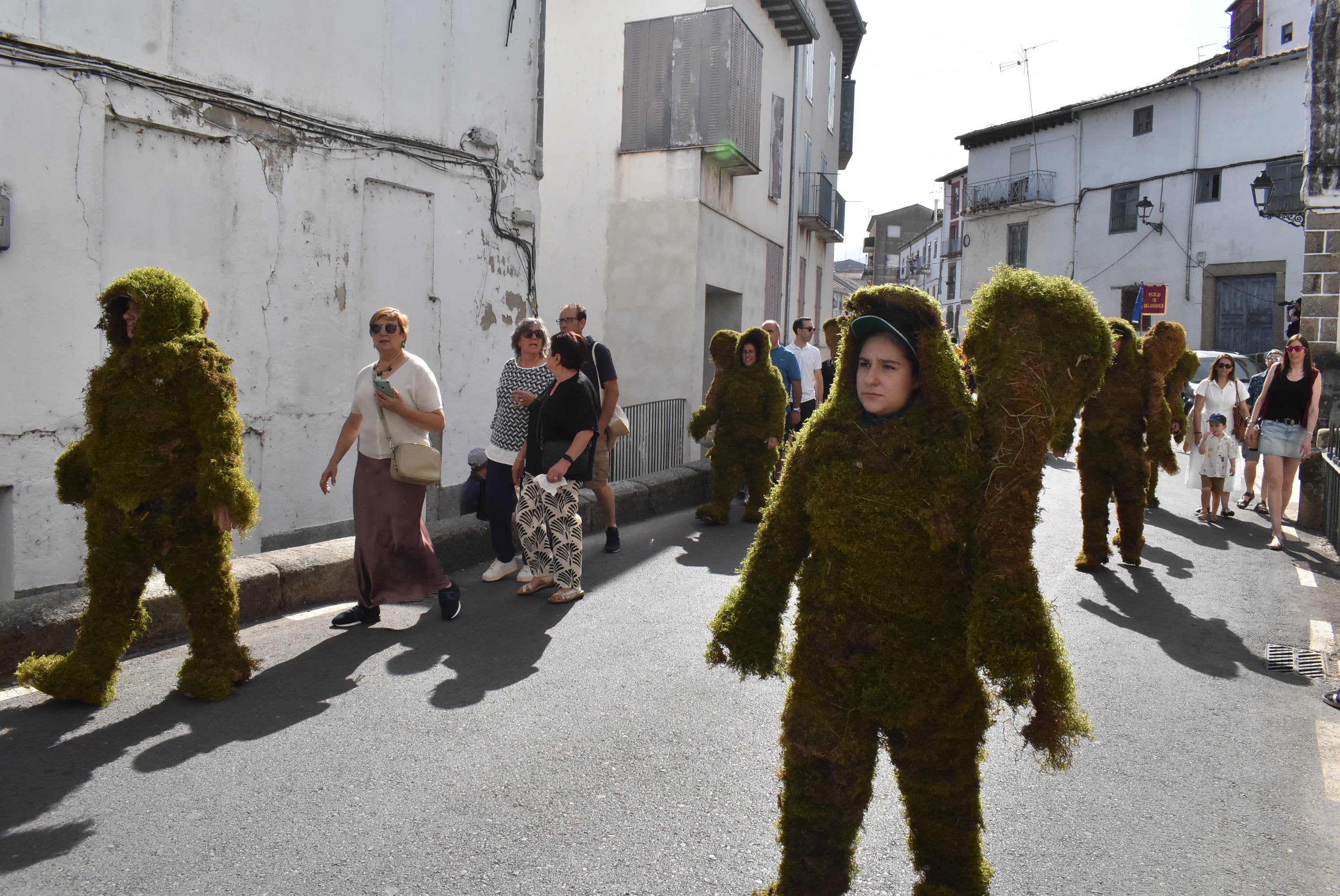 Los Hombres de Musgo en Béjar: una experiencia para repetir a pesar del calor
