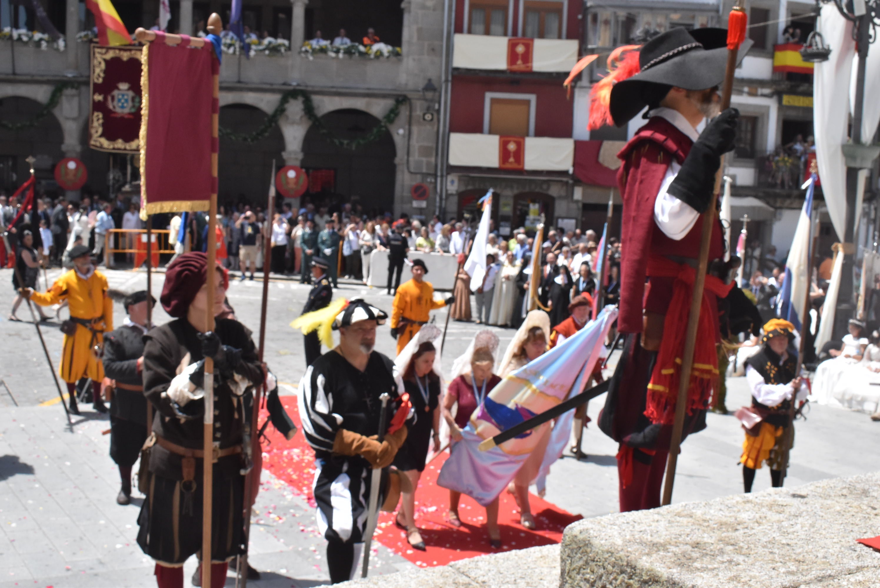 Béjar cumple un año más con la procesión del Corpus Christi como Fiesta de Interés Turístico Internacional