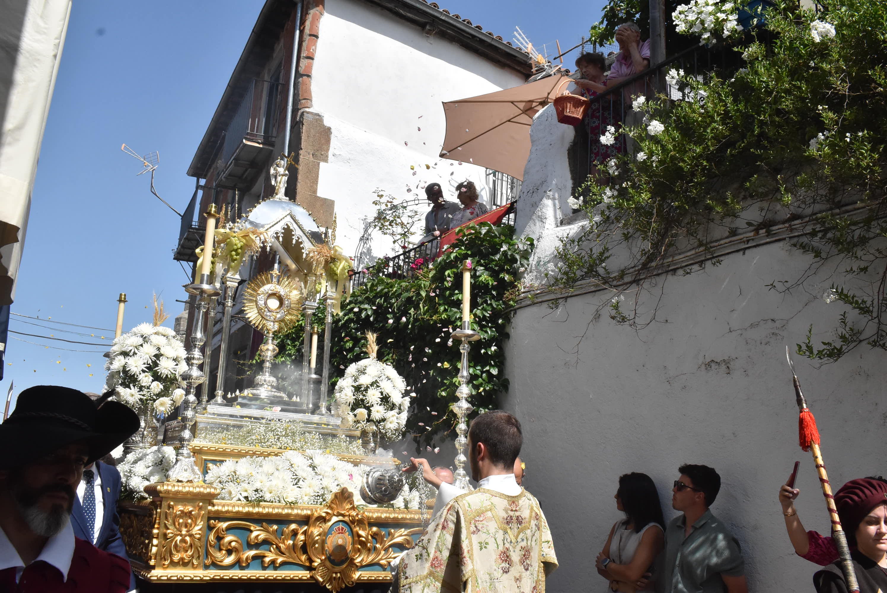 Béjar cumple un año más con la procesión del Corpus Christi como Fiesta de Interés Turístico Internacional
