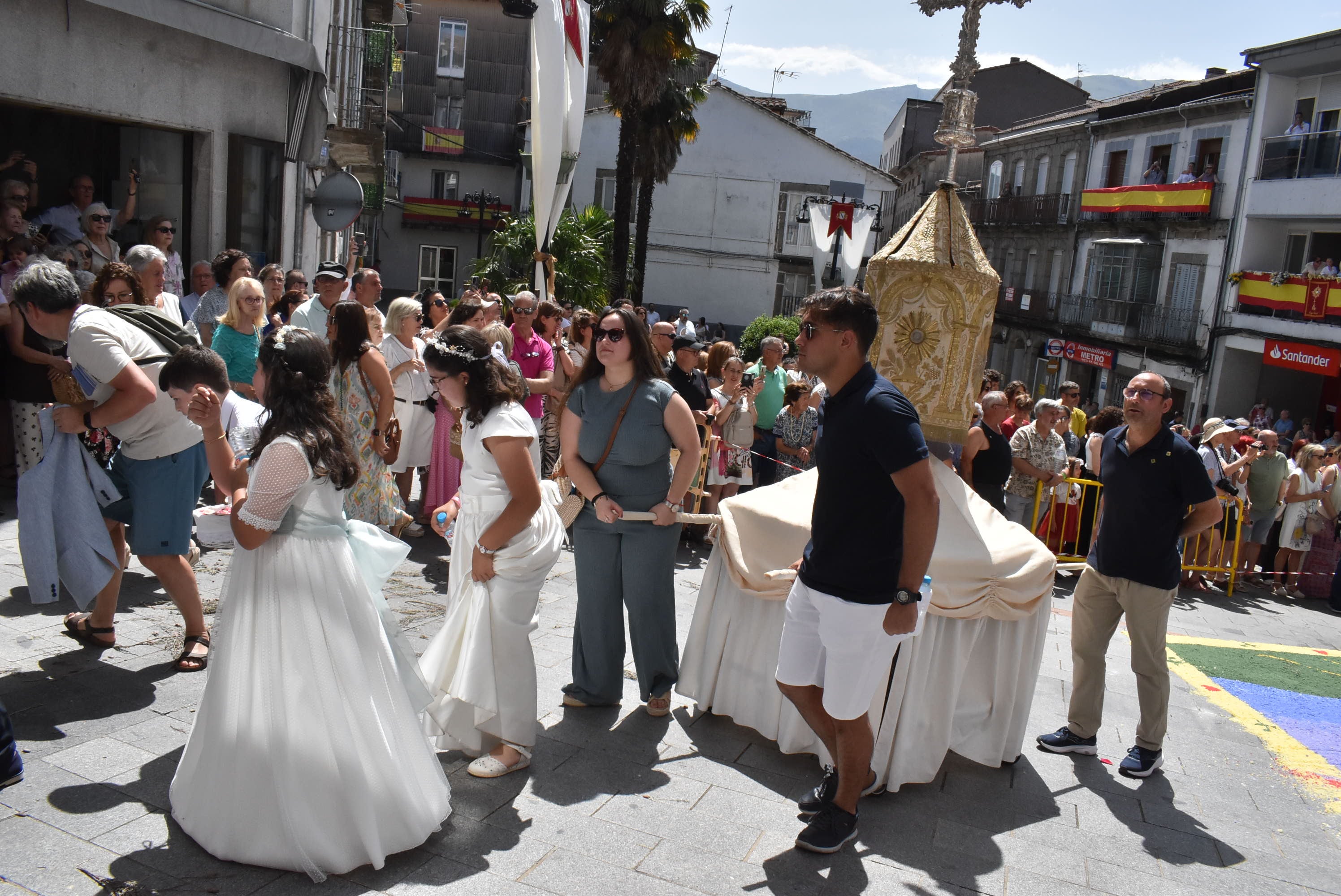 Béjar cumple un año más con la procesión del Corpus Christi como Fiesta de Interés Turístico Internacional