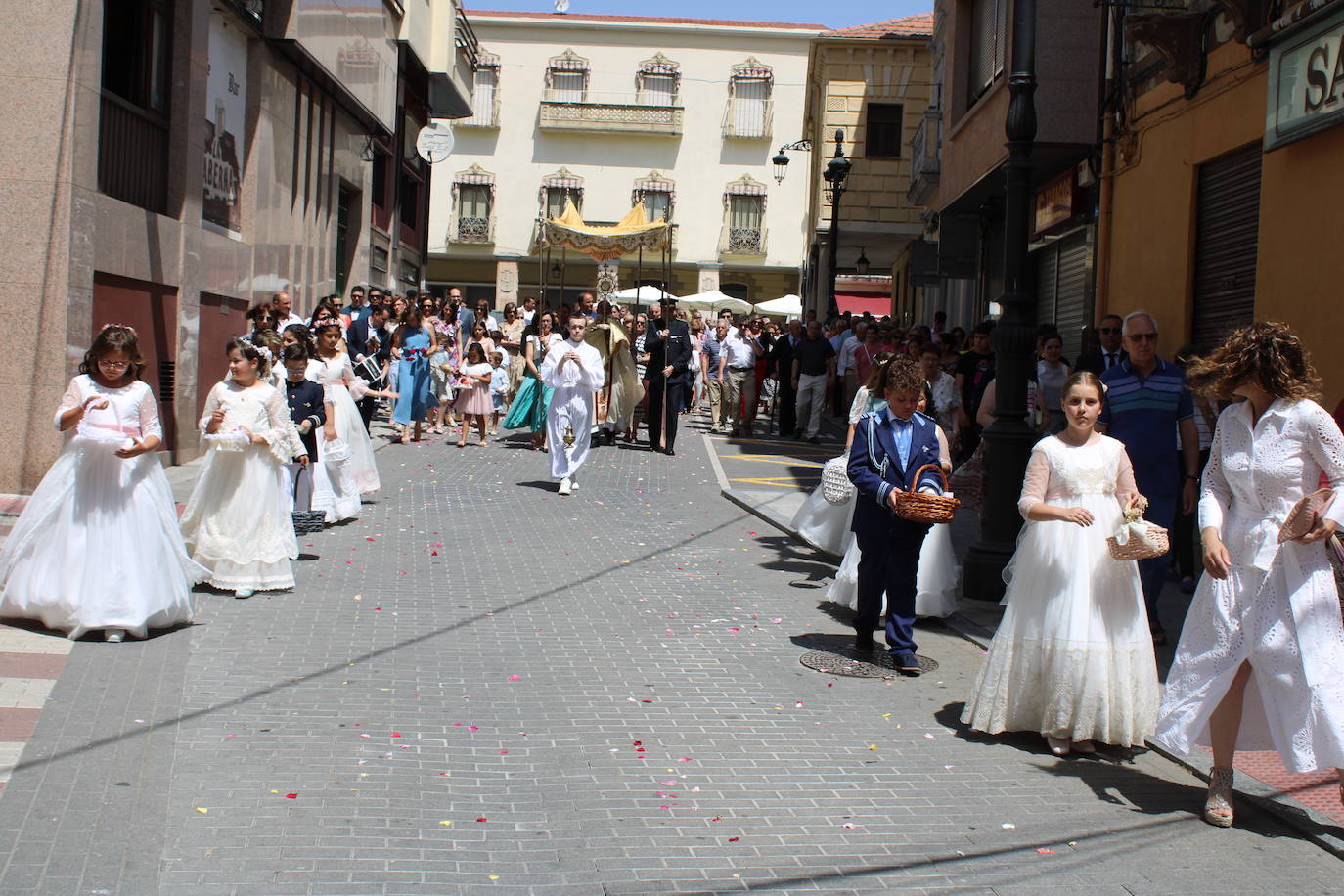 Guijuelo celebra la festividad del Corpus