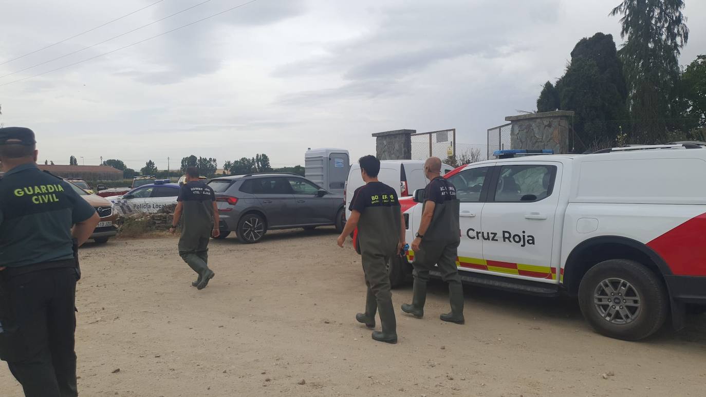 Así está siendo el dispositivo de búsqueda en Alba: «Cayó por encima de la piscifactoría en una zona de pozas»