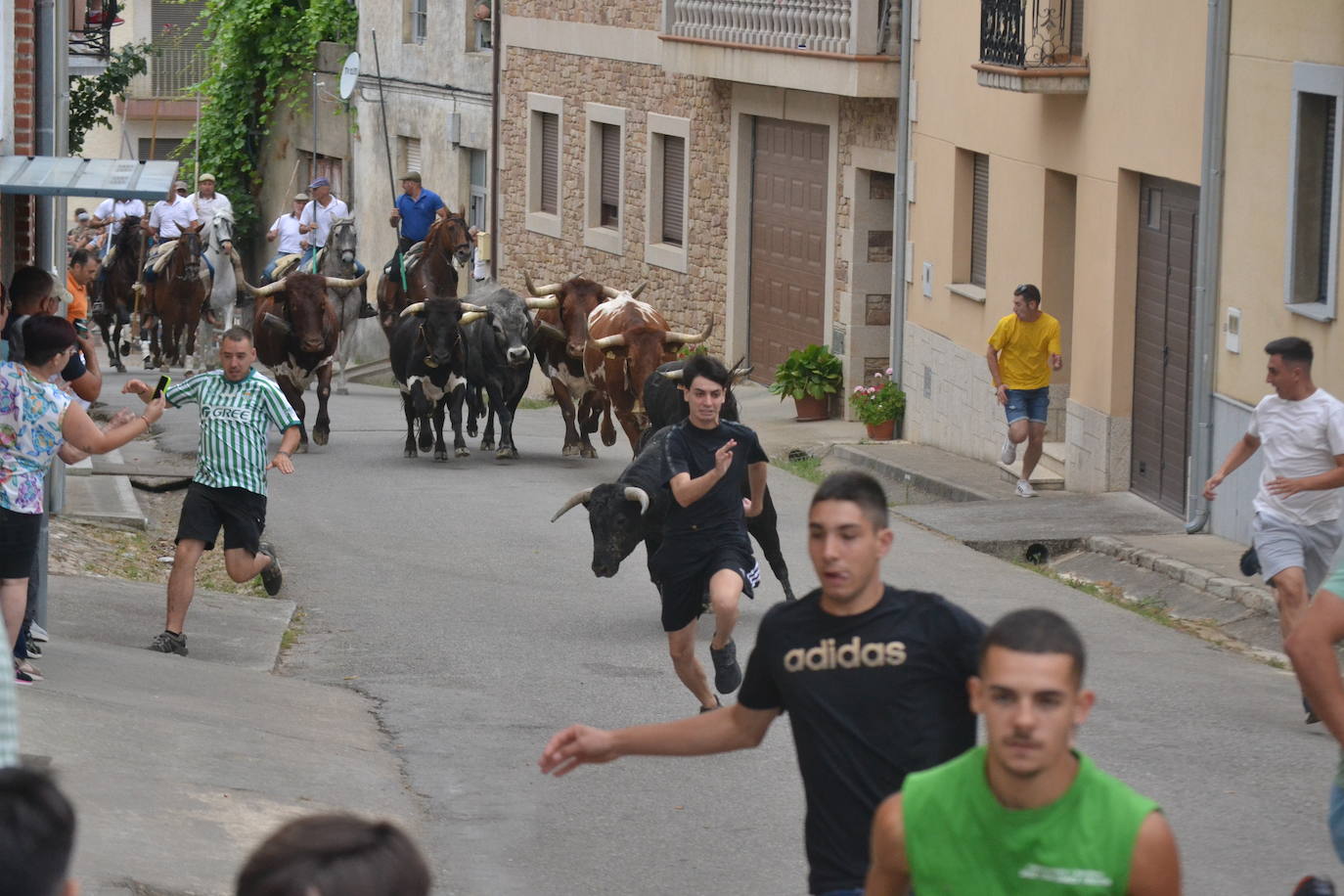 Emoción y riesgo en la primera carrera de Hinojosa de Duero