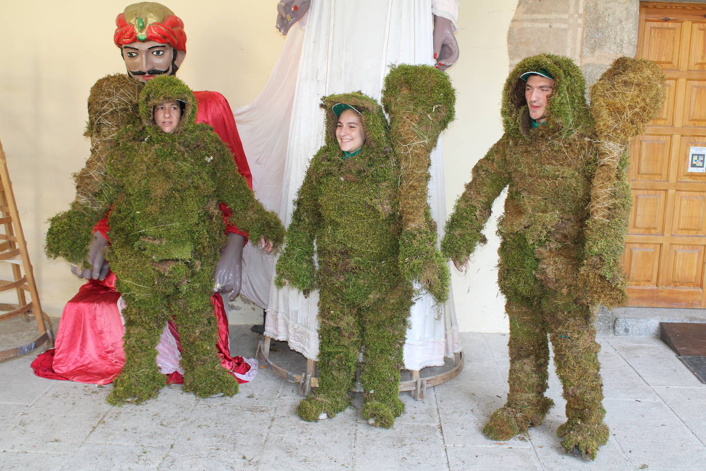 Los Hombres de Musgo en Béjar: una experiencia para repetir a pesar del calor