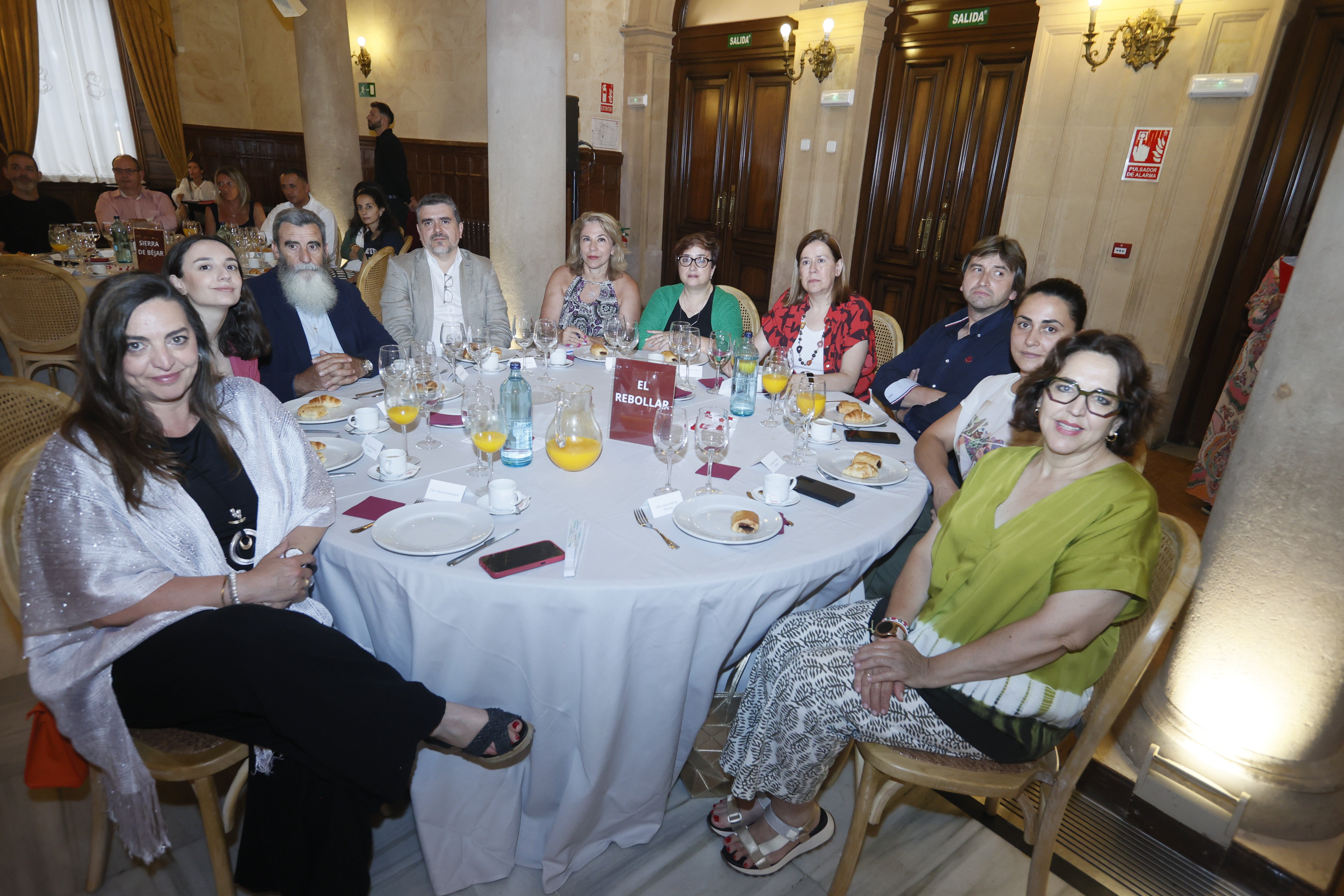 Marina Rodríguez (Nationale-Nederlanden), Cecilia García (IME Business School), Santiago Martín (Embutidos Fermín), Alberto Fernández (Abulabel Solutions), Diamantina Cestero (Mamaire), Ana Isabel Prieto (Faustino Prieto 2013, S.L.), Pilar Alonso de Linaje (Icecyl), Ismael Hernández y Nélida Hernández (Artesanía Ebanisteria Ismael, S.L) y Sonia Beltrán (Auditrón).