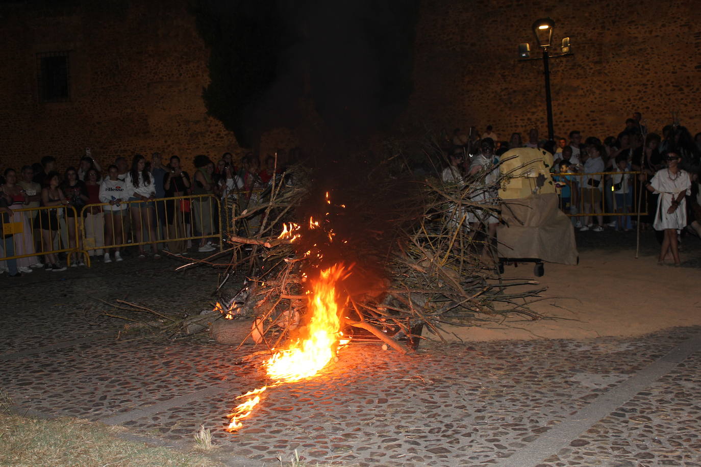 Los vetones purifican Ciudad Rodrigo con un fuego voraz