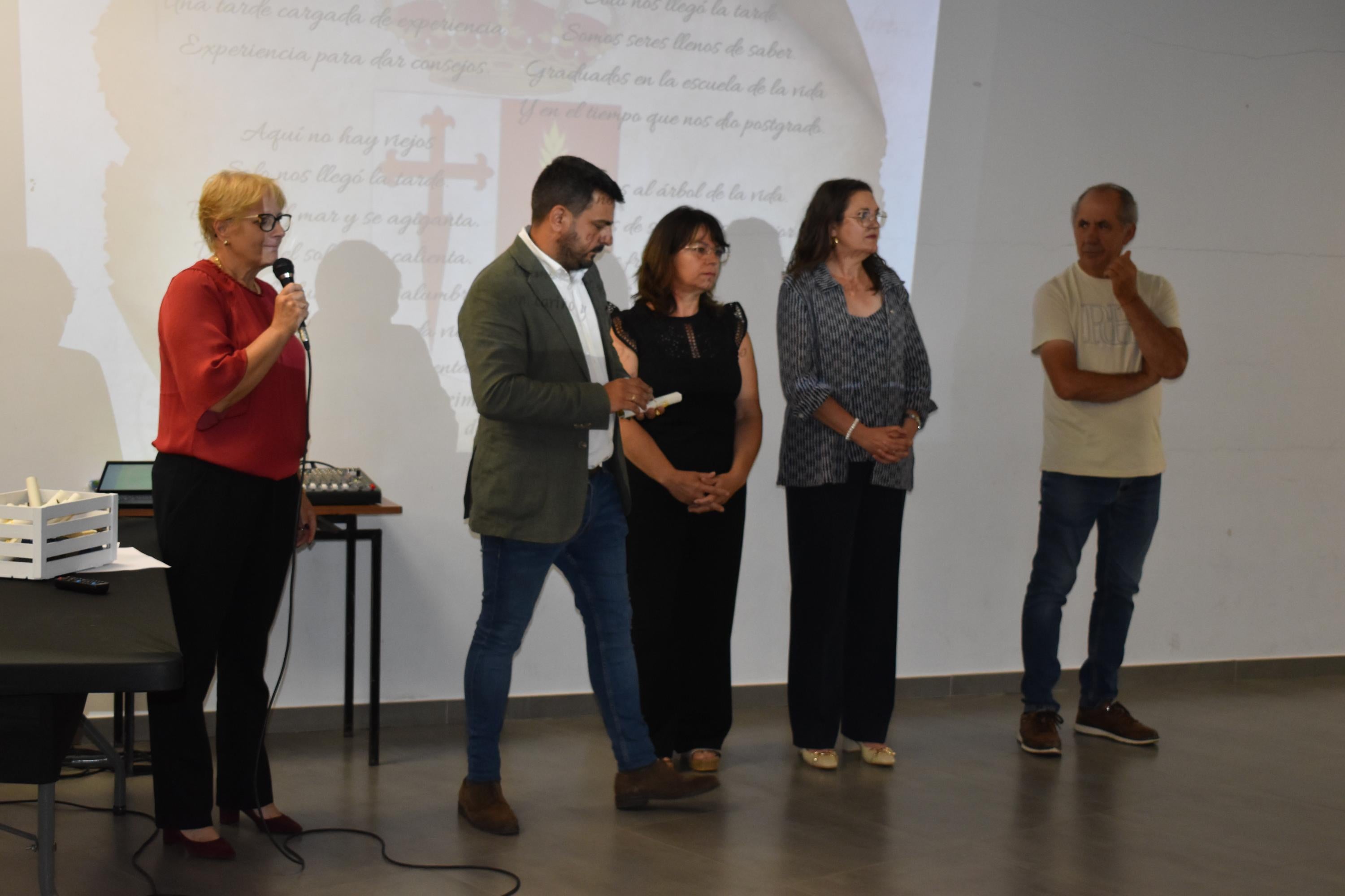 Aldealengua honra a sus mayores de 90 años en la jornada central festiva